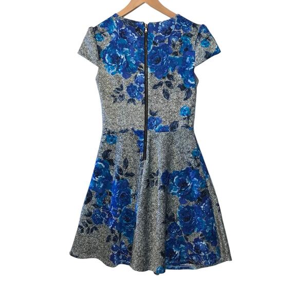 Betsey Johnson Floral Dress sz 4 - Picture 2 of 7